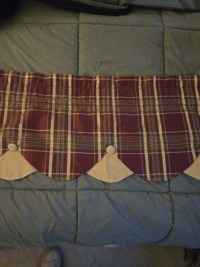 Plaid Window Valance in Burgundy and Cream